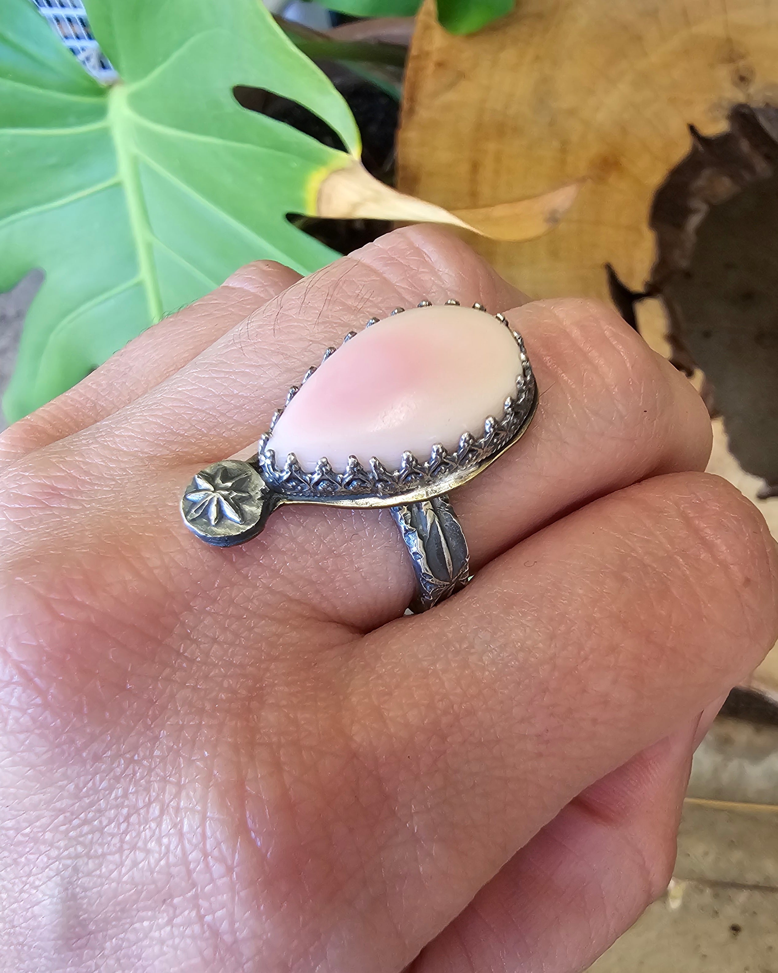 Kween Konch Ring