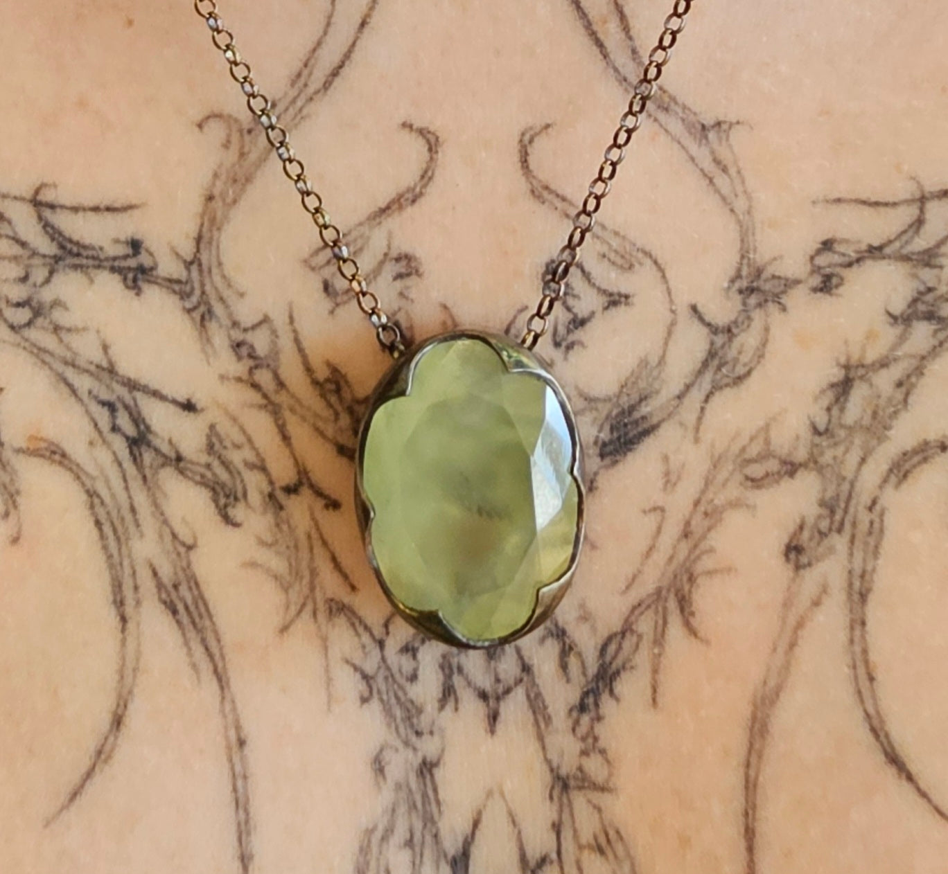 Prehnite & Dark Sterling Silver Pendant Necklace