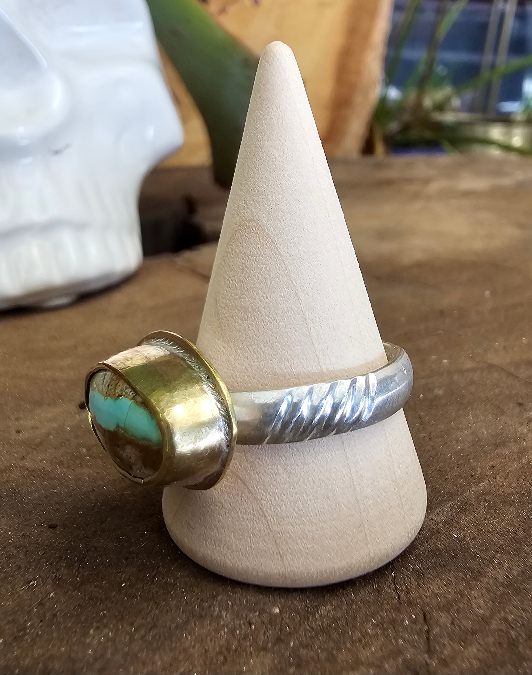Royston Ribbon Turquoise Ring